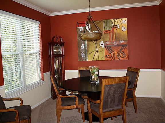 4th image of 3515 Crescent Dr
