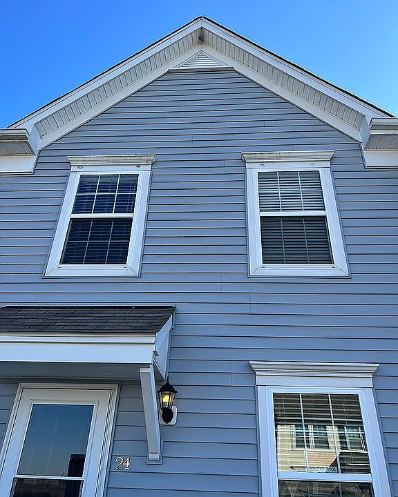 1st image of 24 Stafford Cir