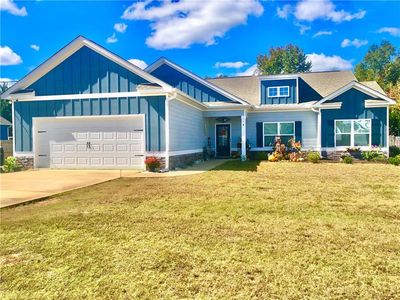 18 Belmont Dr, Fort Mitchell, AL, 36856