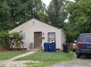 8252 Brenner Ave, Saint Louis, MO 63114