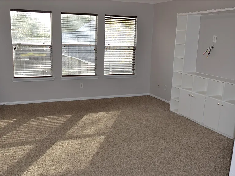 22755 Cascade Springs Dr — Photo 18