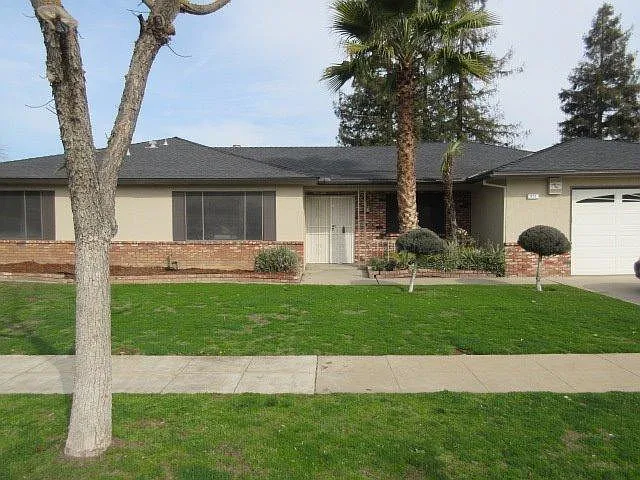 972 E Birch Ave photo 1