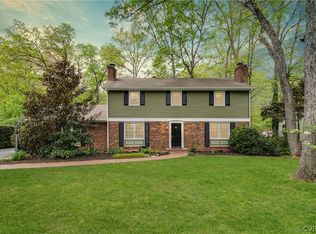 10009 Farmleigh Dr, North Chesterfield, VA 23235
