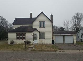 501 6th St SE, Little Falls, MN 56345