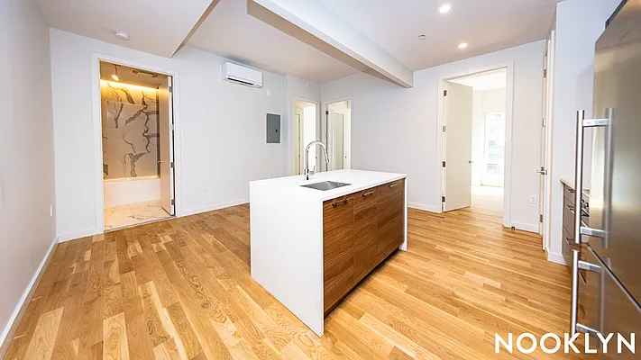 Rented by Nooklyn NYC LLC | media 52
