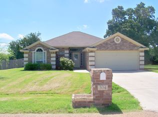 304 Liberty St, Gatesville, TX 76528