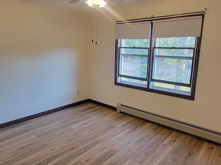 290 Augusta Rd #5 — Photo 7