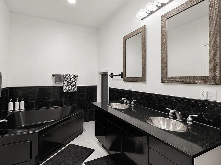 14 Pentwater Dr — Photo 18