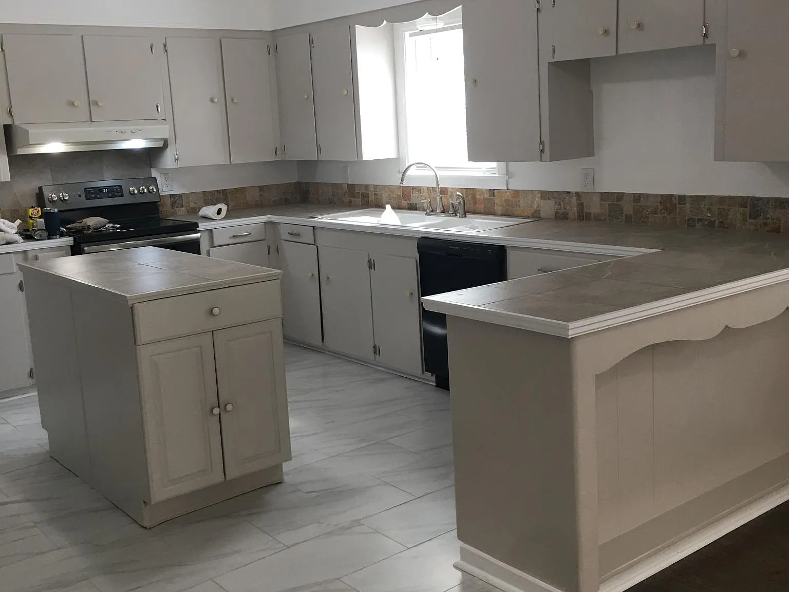 3 bed, 1530 sqft, $1,600 — Photo 3