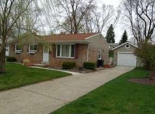 533 Hill St, Rochester, MI 48307