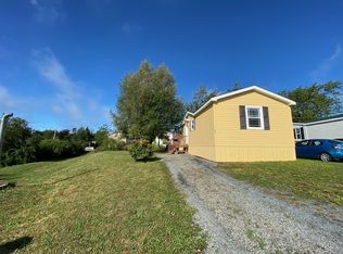 41 Brook Cres, Middle Sackville, NS B4E1C3