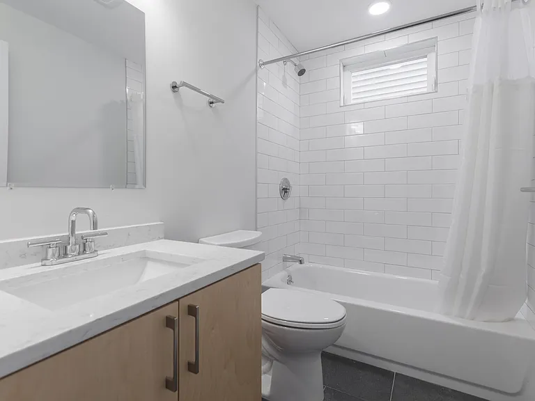 843 Columbia Rd #1A — Photo 9