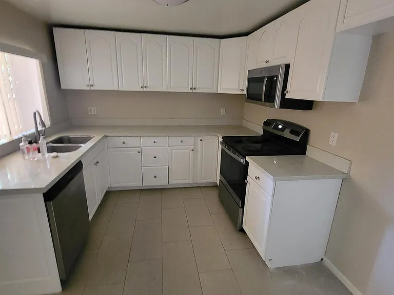 8769 Lake Murray Blvd #1 — Photo 4