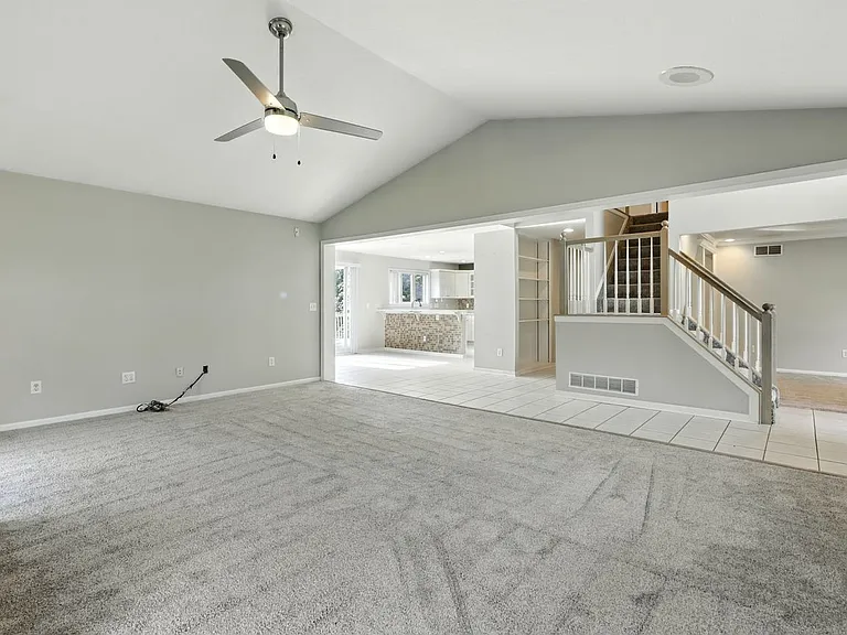 6643 Willow Bend Dr — Photo 14