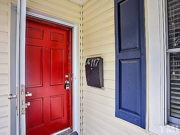 2nd image of 117 N Wright St