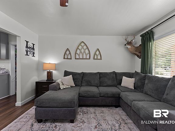 2nd image of 207 Mitchell Ave