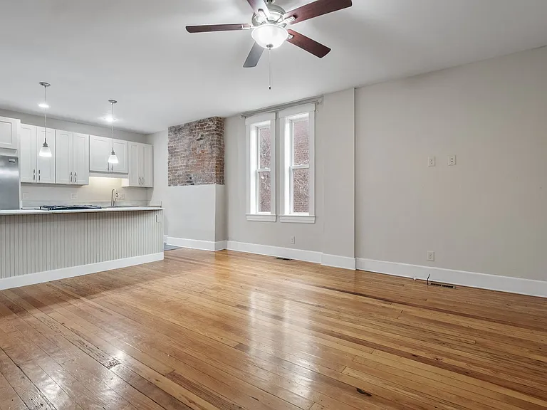 2226 Gravois Ave #1F — Photo 10