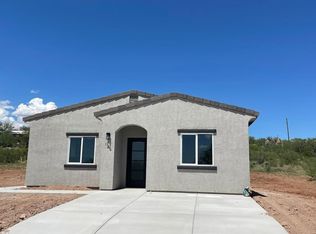 124 Valencia Ct, Rio Rico, AZ 85648