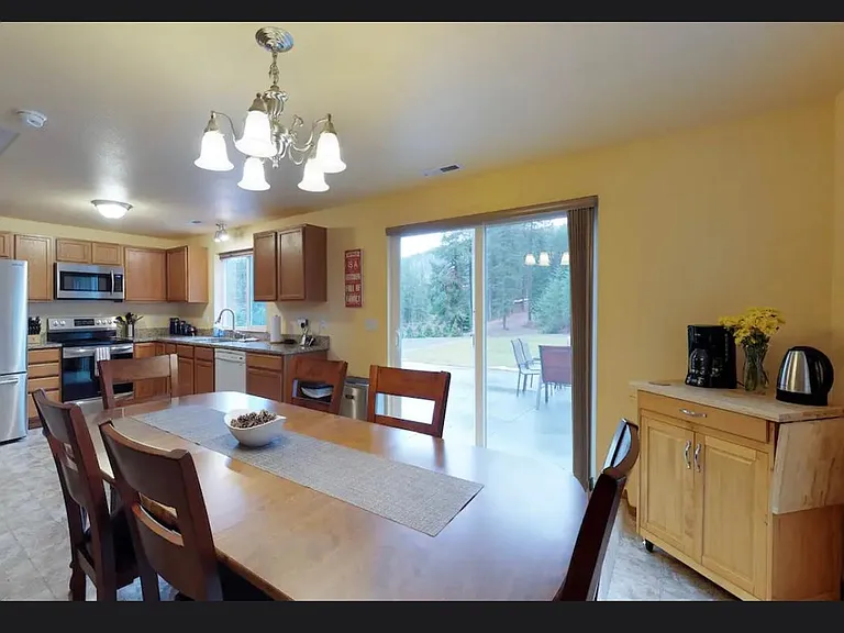 Large Dining area and coffee station