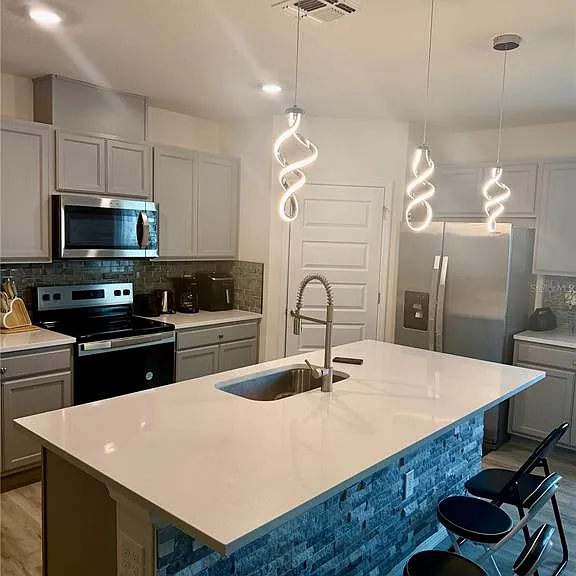2986 Salisbury Ave — Photo 3