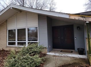 3913 W Pelican Ln, Brown Deer, WI 53209