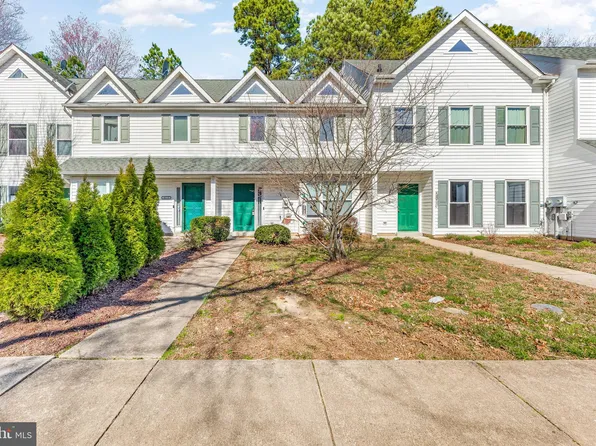 48213 Picketts Harbor Ct, Lexington Park, MD 20653