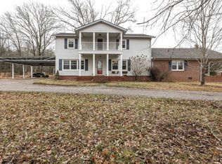 5318 Lunns Store Rd, Chapel Hill, TN 37034