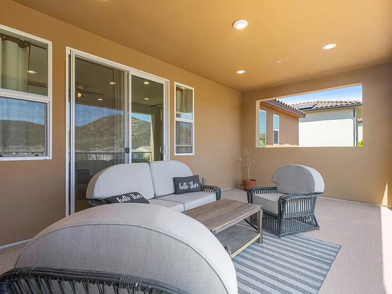 18980 Lauren Ln — Photo 18