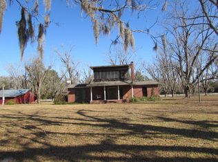 372 Old Foxworth Rd, Columbia, MS 39429