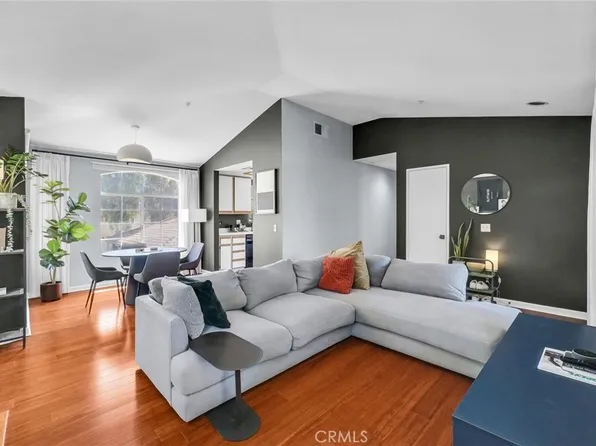 118 Gallery Way, Tustin, CA 92782