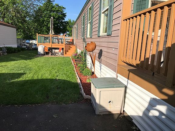 5th image of 40098 Tomahawk Dr