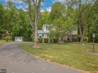 1804 Dutchmans Cir, Harleysville, PA 19438