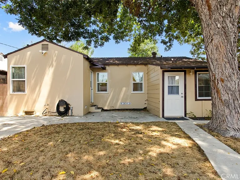 1527 N Avon St — Photo 21