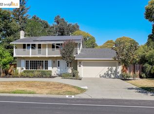 696 Brookside Dr, Danville, CA 94526