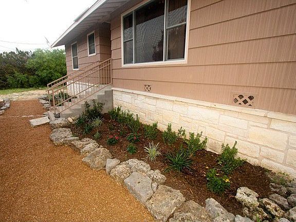 4th image of 15203 Sophie Dr