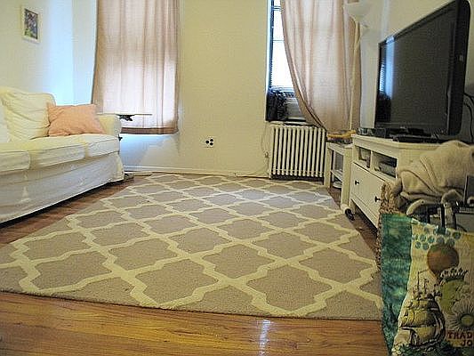 1st image of 215 Thompson St APT 9