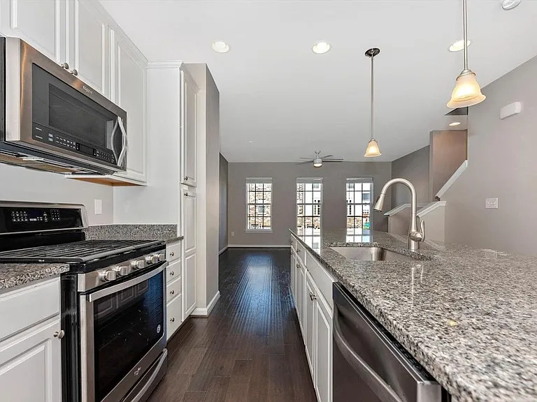 6257 Alexa St — Photo 16