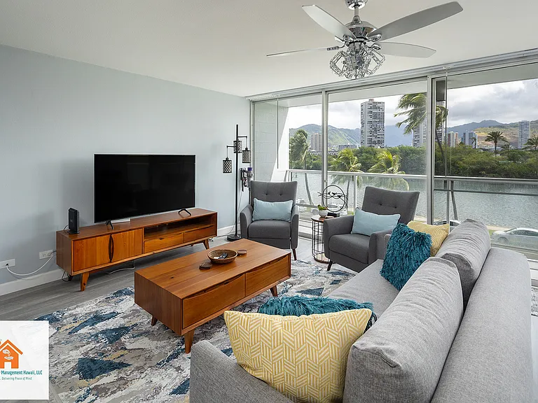 2233 Ala Wai Blvd #3A — Photo 3