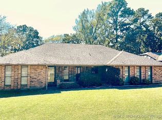 921 Gail Farrell Dr, Durant, OK 74701
