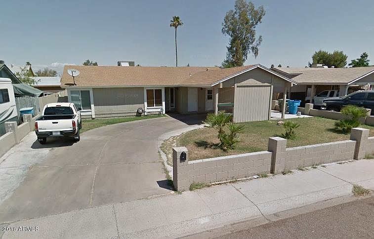 1st image of 8852 W Whitton Ave