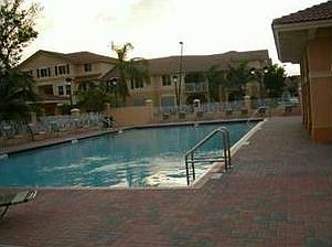 4th image of 8964 W Flagler St APT 204