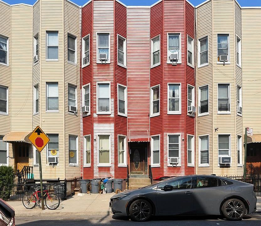 1st image of 168 Russell Street