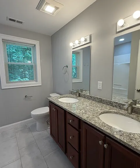 25 Rogers St #11 — Photo 8