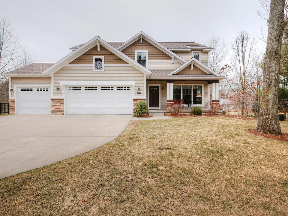 1st image of 13895 Sugarbush Ln