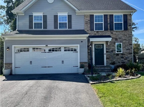 14512 Ashmill Dr, Midlothian, VA 23112