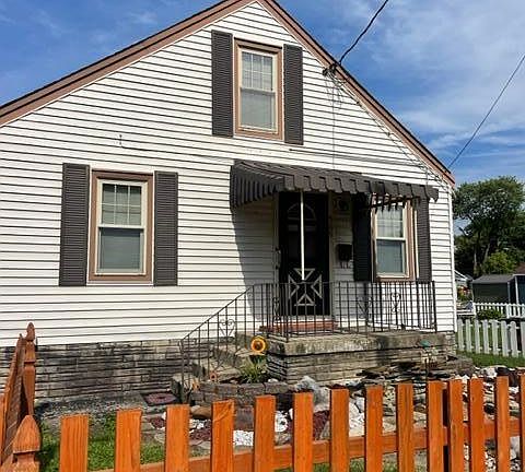 2nd image of 509 Garvey Ave