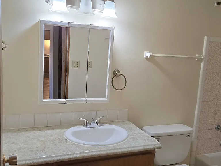 8141 W Oklahoma Ave #9 — Photo 8