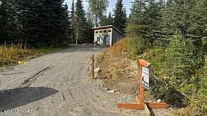 1st image of 15988 Bear Paw Rd