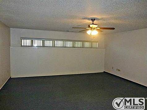 4th image of 805 Crystal Creek Ln