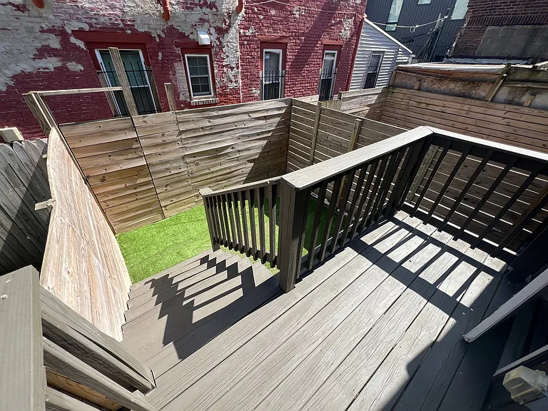 2319 Jasper St #A — Photo 5